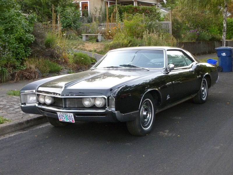 CC-143-085-800.jpg